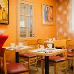 Hotel Grand Dore