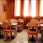 格兰德酒店 3*