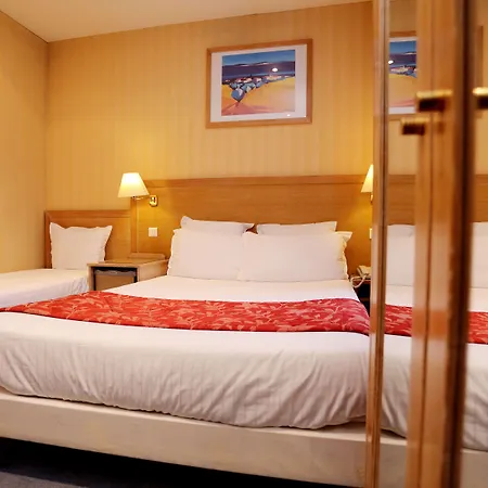 Grand Dore Hotel 3*