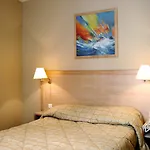 Hotel Grand Dore 3*
