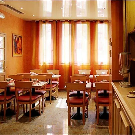 Hotel Grand Dore Paris